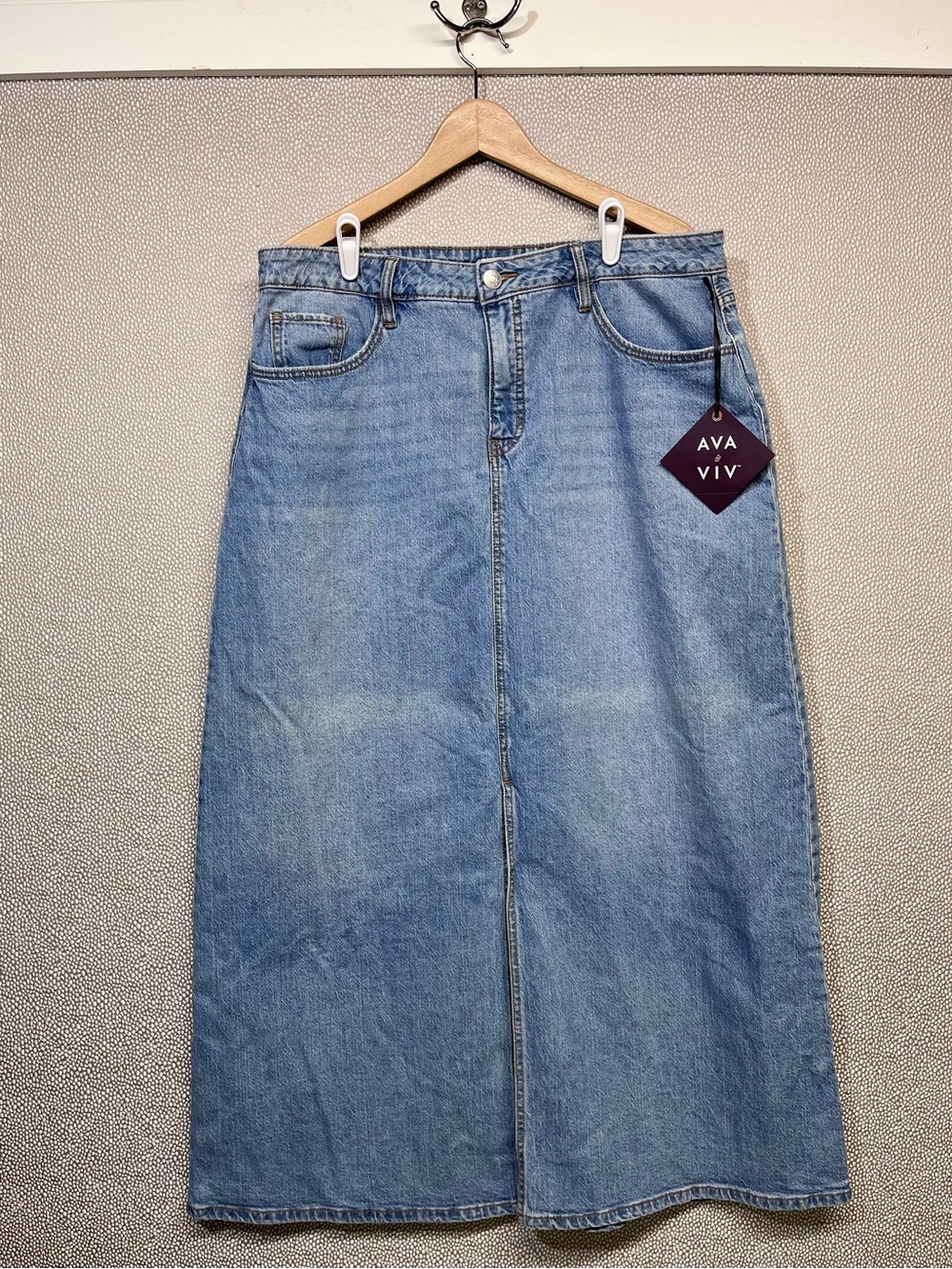 🆕 16 Ava & Viv Women's Light Blue Denim Midi Skirt NWT